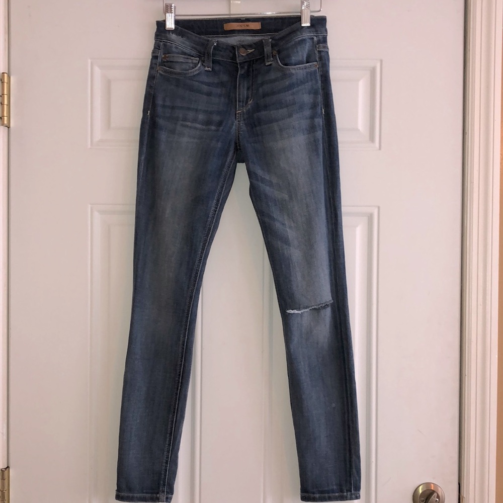 Joe’s Mid Rise Skinny Ankle Jeans